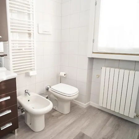 Nuovo Vicino Aeroporto Malpensa Apartment