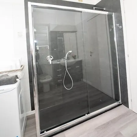 Nuovo Vicino Aeroporto Malpensa Apartment *