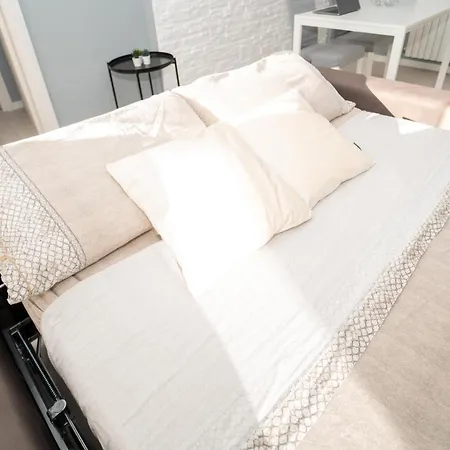 Nuovo Vicino Aeroporto Malpensa Apartment