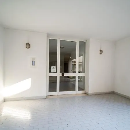 Nuovo Vicino Aeroporto Malpensa Apartment *